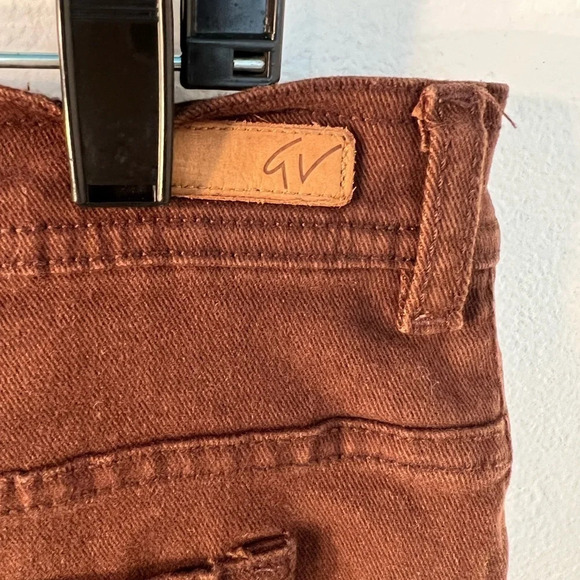 Gloria Vanderbilt, 16S, five pocket w/ logo button zip front, straight leg jean - Picture 7 of 8